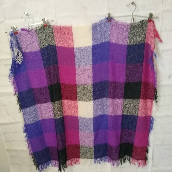 Checked Fringe square scarf purple black pink - Picture 7 of 8